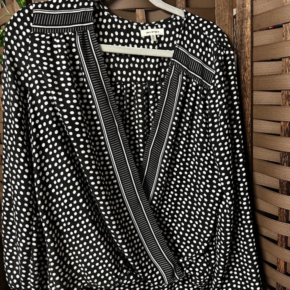 Max Studio blouse - Picture 1 of 5